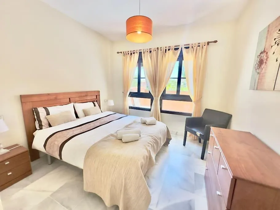 Lovely Two Bedroom Apartment Estepona