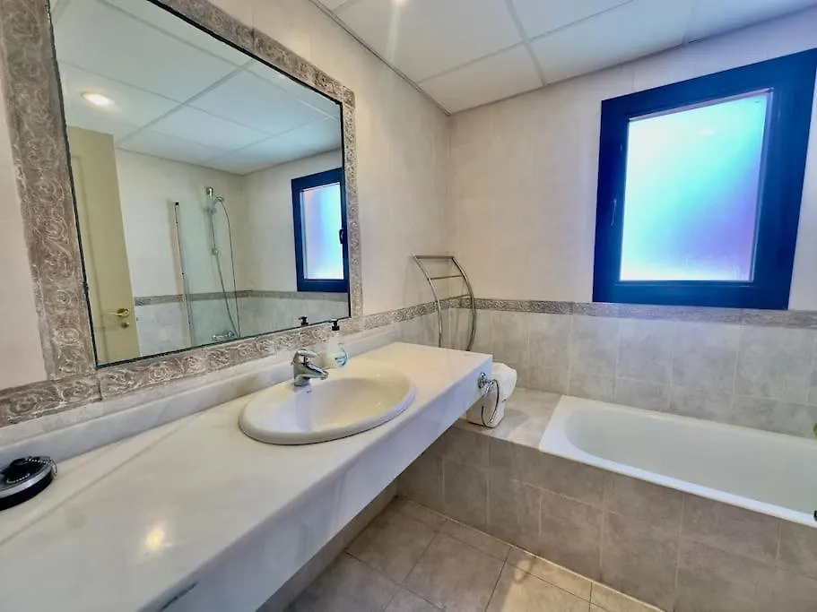 Lovely Two Bedroom Apartment Estepona